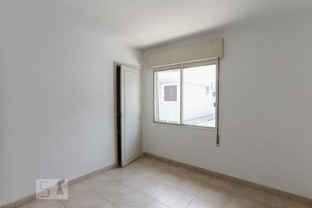 Casa à venda com 387m², 4 quartos e 6 vagas Casa à venda com 387m², 4 quartos e 6 vagasEdícula