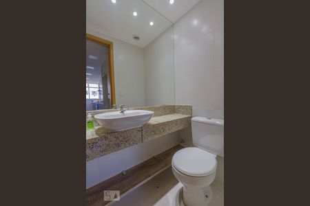 Apartamento à venda com 84m², 2 quartos e 1 vaga Apartamento à venda com 84m², 2 quartos e 1 vagaLavabo