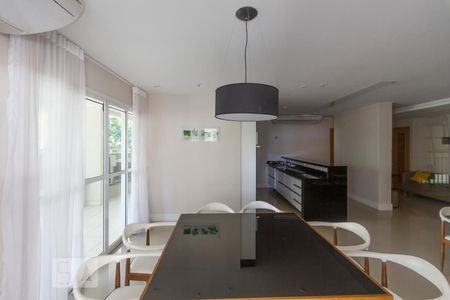 Apartamento à venda com 84m², 2 quartos e 1 vaga Apartamento à venda com 84m², 2 quartos e 1 vagaÁrea Comum - Salão de Festas