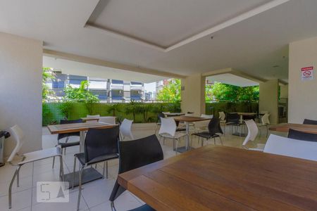 Apartamento à venda com 84m², 2 quartos e 1 vaga Apartamento à venda com 84m², 2 quartos e 1 vagaÁrea Comum - Salão de Festas