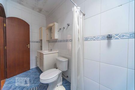 Casa à venda com 160m², 3 quartos e 2 vagas Casa à venda com 160m², 3 quartos e 2 vagasBanheiro