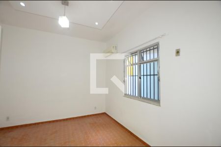 Quarto 1 de casa para alugar com 2 quartos, 130m² em Irajá, Rio de Janeiro