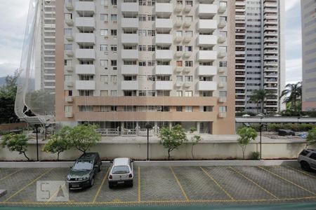 Varanda de apartamento à venda com 2 quartos, 75m² em Barra da Tijuca, Rio de Janeiro
