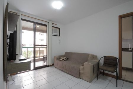 Apartamento à venda com 75m², 2 quartos e 1 vagaSala