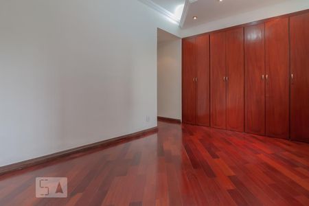 Apartamento à venda com 103m², 3 quartos e 2 vagas Apartamento à venda com 103m², 3 quartos e 2 vagasQuarto Suíte