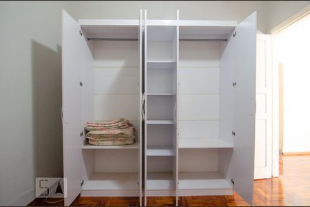 Quarto 1 de casa à venda com 4 quartos, 200m² em Vila Industrial (Campinas), Campinas