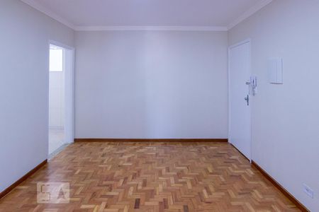 Sala de apartamento para alugar com 2 quartos, 70m² em Perdizes, São Paulo