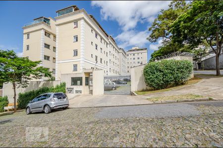 Apartamento à venda com 49m², 2 quartos e 1 vagaFachada