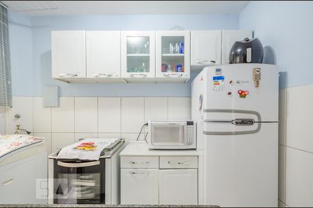 Apartamento à venda com 49m², 2 quartos e 1 vagaCozinha