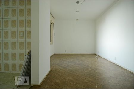 Sala de apartamento à venda com 2 quartos, 70m² em Vila João Pessoa, Porto Alegre