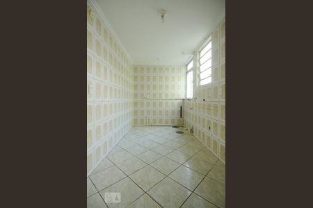 Cozinha de apartamento à venda com 2 quartos, 70m² em Vila João Pessoa, Porto Alegre