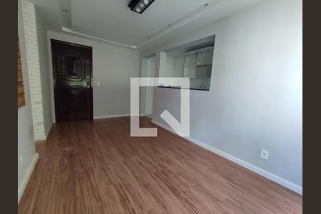 Sala de apartamento para alugar com 1 quarto, 40m² em Taquara, Rio de Janeiro