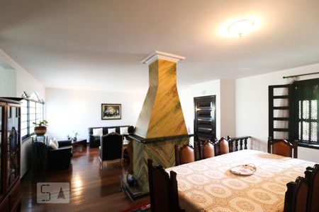 Sala de casa para alugar com 4 quartos, 520m² em Brooklin Paulista, São Paulo