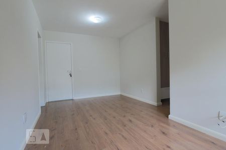 Sala de apartamento para alugar com 3 quartos, 72m² em Anil, Rio de Janeiro