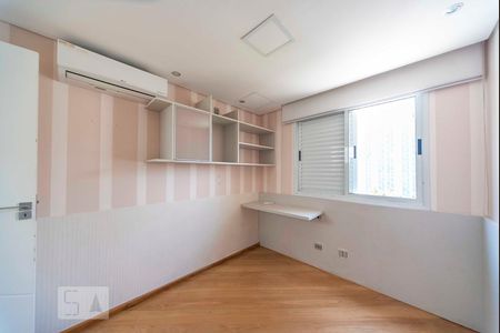 Apartamento à venda com 150m², 3 quartos e 3 vagas Apartamento à venda com 150m², 3 quartos e 3 vagasQuarto 1