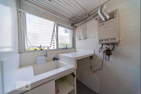 Apartamento à venda com 150m², 3 quartos e 3 vagas Apartamento à venda com 150m², 3 quartos e 3 vagasÁrea de Serviço