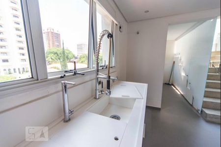Apartamento à venda com 150m², 3 quartos e 3 vagas Apartamento à venda com 150m², 3 quartos e 3 vagasPia