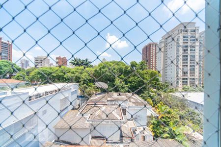 Apartamento à venda com 150m², 3 quartos e 3 vagas Apartamento à venda com 150m², 3 quartos e 3 vagasVista do Quarto 2