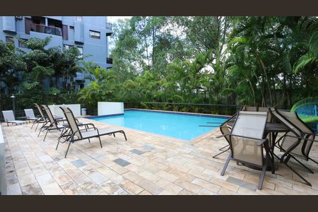 Apartamento para alugar com 105m², 2 quartos e 2 vagaspiscina