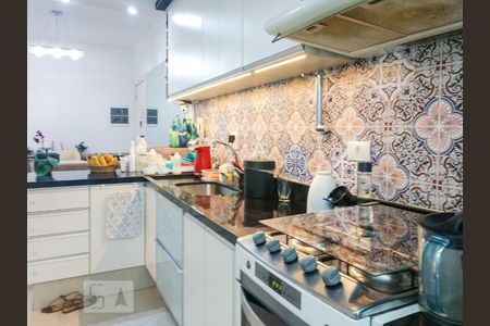 Apartamento à venda com 70m², 2 quartos e 1 vagaCozinha