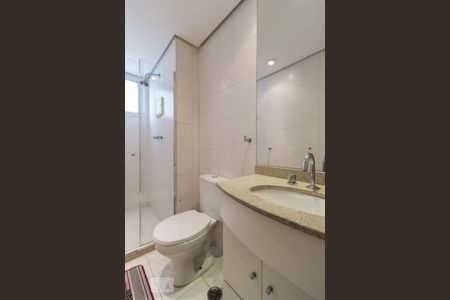 Apartamento à venda com 130m², 3 quartos e 2 vagas Apartamento à venda com 130m², 3 quartos e 2 vagasBanheiro suíte 1