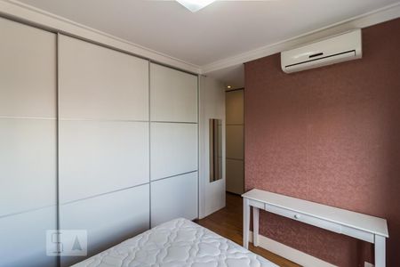 Apartamento à venda com 130m², 3 quartos e 2 vagas Apartamento à venda com 130m², 3 quartos e 2 vagasQuarto suíte 3