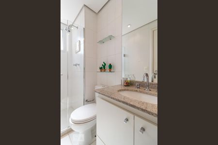 Apartamento à venda com 130m², 3 quartos e 2 vagas Apartamento à venda com 130m², 3 quartos e 2 vagasBanheiro suíte 2