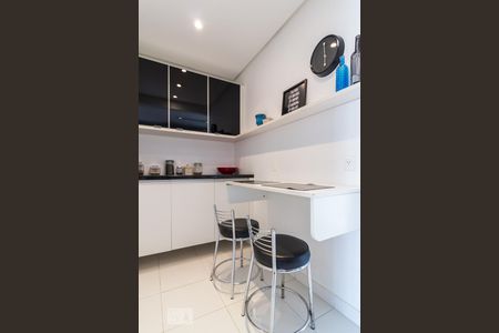 Apartamento à venda com 130m², 3 quartos e 2 vagas Apartamento à venda com 130m², 3 quartos e 2 vagasCozinha