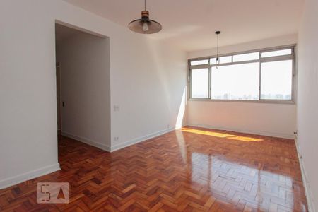 Sala de apartamento para alugar com 2 quartos, 80m² em Vila Romana, São Paulo