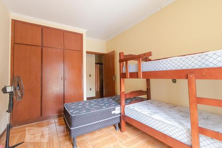 Casa à venda com 274m², 5 quartos e 4 vagasSuíte 02