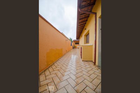 Casa à venda com 274m², 5 quartos e 4 vagasQuintal