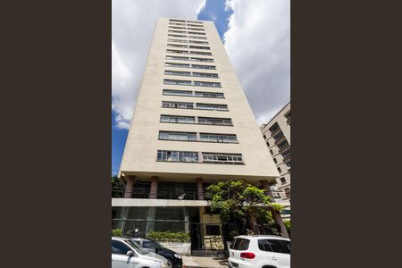 Apartamento à venda com 94m², 2 quartos e sem vaga Apartamento à venda com 94m², 2 quartos e sem vagaFachada