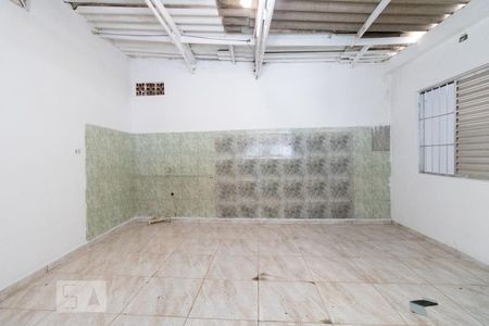 Casa à venda com 250m², 2 quartos e sem vagaLavanderia