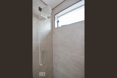 Casa à venda com 160m², 3 quartos e 2 vagas Casa à venda com 160m², 3 quartos e 2 vagasBanheiro