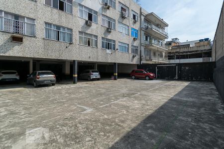 Apartamento à venda com 80m², 2 quartos e 1 vaga Apartamento à venda com 80m², 2 quartos e 1 vagaÁrea comum - Quadra
