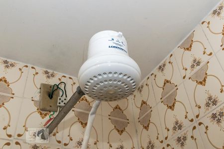 Apartamento à venda com 80m², 2 quartos e 1 vaga Apartamento à venda com 80m², 2 quartos e 1 vagaBanheiro - Chuveiro elétrico