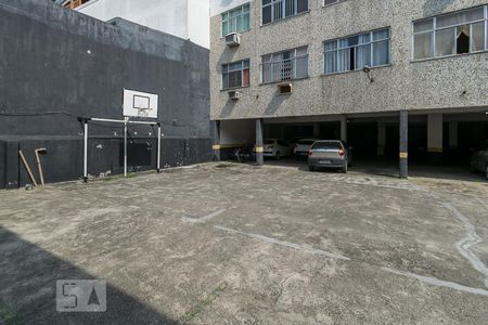 Apartamento à venda com 80m², 2 quartos e 1 vaga Apartamento à venda com 80m², 2 quartos e 1 vagaÁrea comum - Quadra
