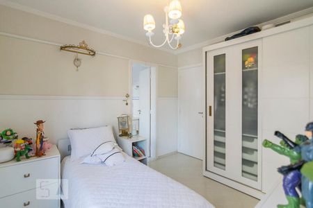 Apartamento à venda com 170m², 4 quartos e 3 vagasQuarto 2 Suite