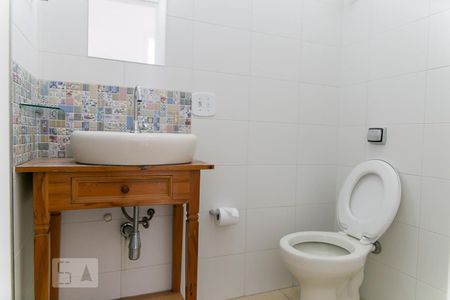 Apartamento à venda com 70m², 2 quartos e 1 vaga Apartamento à venda com 70m², 2 quartos e 1 vagaBanheiro