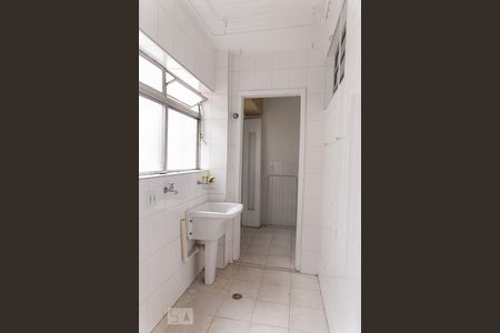 Apartamento à venda com 70m², 2 quartos e 1 vaga Apartamento à venda com 70m², 2 quartos e 1 vagaÁrea de Serviço