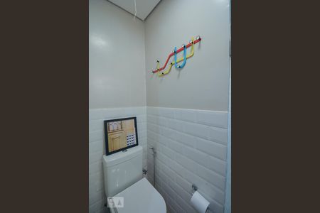 Banheiro de apartamento à venda com 1 quarto, 96m² em Cerqueira César, São Paulo