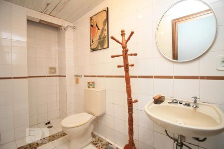 Banheiro 1 de casa para alugar com 4 quartos, 170m² em Moinhos de Vento, Porto Alegre