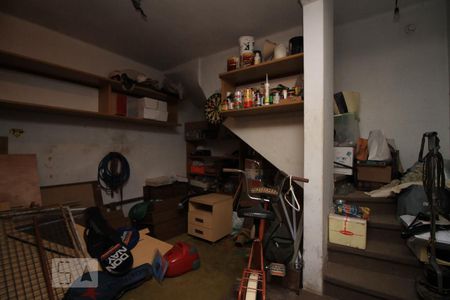 Garagem de casa para alugar com 4 quartos, 170m² em Moinhos de Vento, Porto Alegre