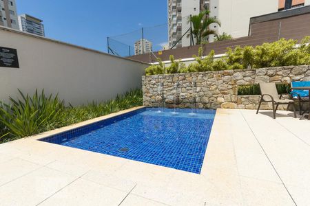 Apartamento à venda com 65m², 2 quartos e 2 vagas Apartamento à venda com 65m², 2 quartos e 2 vagasPiscina