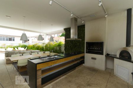 Apartamento à venda com 65m², 2 quartos e 2 vagas Apartamento à venda com 65m², 2 quartos e 2 vagasChurrasqueira e forno de pizza