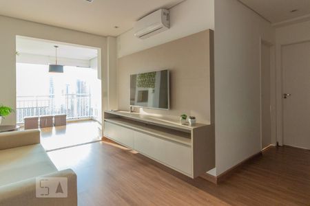 Sala de apartamento para alugar com 2 quartos, 66m² em Brooklin Paulista, São Paulo