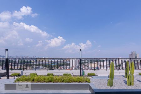 Studio à venda com 30m², 1 quarto e 1 vaga Studio à venda com 30m², 1 quarto e 1 vagaCobertura - Área Comum