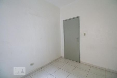 Quarto 1 de casa para alugar com 2 quartos, 100m² em Vila Lúcia, São Paulo