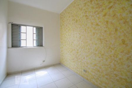 Quarto 2 de casa para alugar com 2 quartos, 100m² em Vila Lúcia, São Paulo