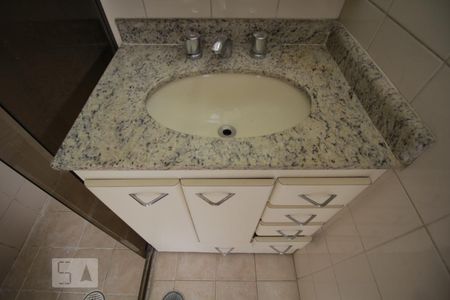 Apartamento à venda com 80m², 3 quartos e 2 vagasDetalhe Suite 3